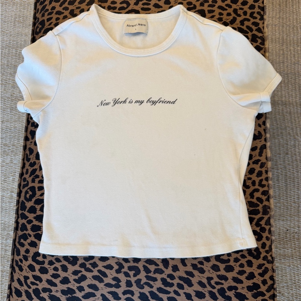 Abeand "New York is my boyfriend" Tee -